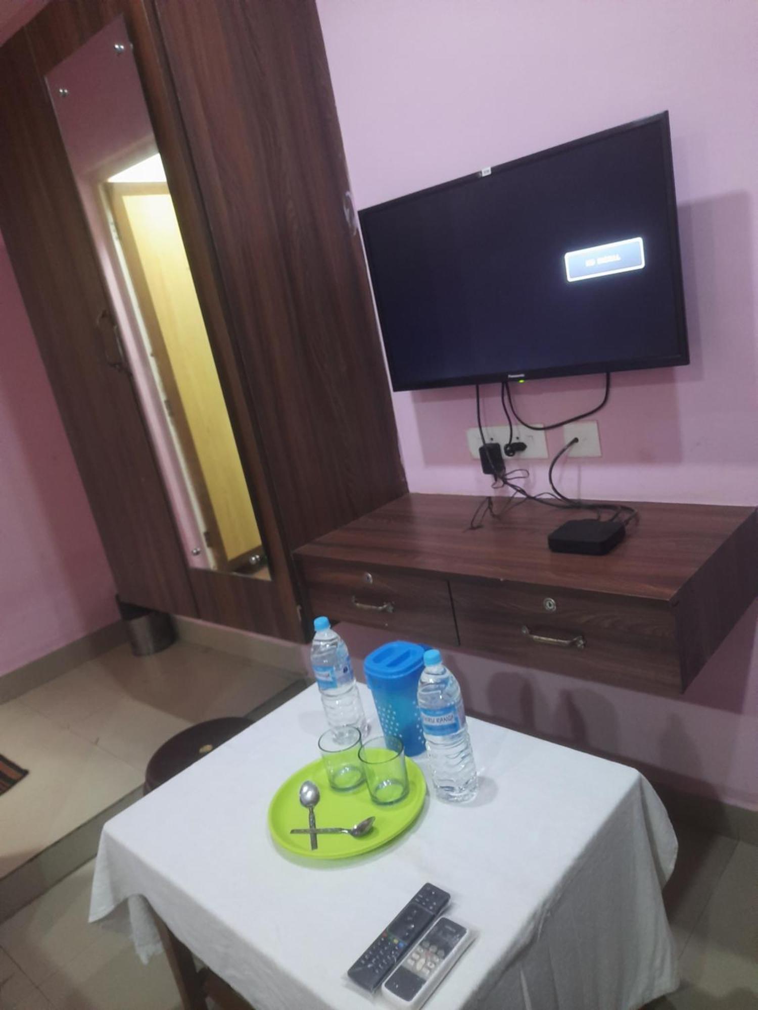 Skyway Rooms Puducherry Exterior foto